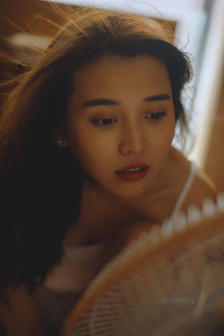 白桃松木